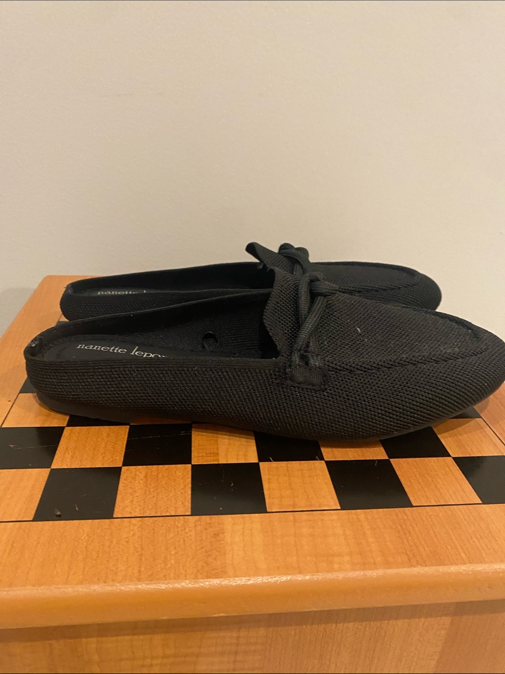 NWOT Nanette Lepore size 8 Camille mule knot slip on black comfort